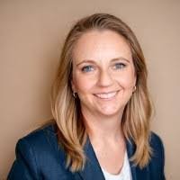 Liz Penney's Instagram, Twitter & Facebook