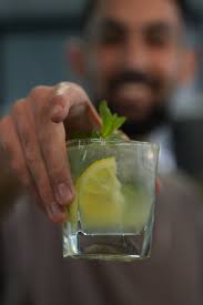 שירותי שמירת חפצים באירועים הם פתרון פופולרי באירועים גדולים או יוקרתיים,  בהם המשתתפים זקוקים למקום מאובטח לשמור על פריטים אישיים. מדובר בשירות  ייחודי המעניק נוחות ושקט נפשי למשתתפים, לצד שדרוג חוויית האירוע.