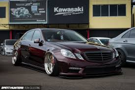 Laying Out A Late Model Benz Speedhunters In 2020 Benz Mercedes Benz E350 Mercedes Benz S550