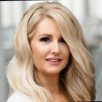 Barbara Mattos's Instagram, Twitter & Facebook