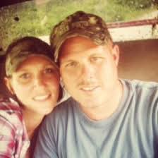 Jennifer Howton's Instagram, Twitter & Facebook