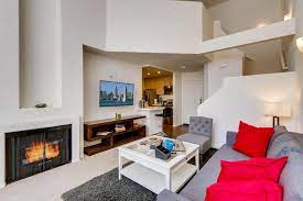 When i first moved to san diego i could only afford $1500 and i remember that requiring keeping a look out and needing to be on waitlists and jumping on units as soon as i saw. H2 New Gorgeous Downtown San Diego 1 Bedroom Upstairs Bedroom Loft San Diego Updated 2021 Prices