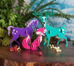 Cricut Kids Crafts 3d Animal Set These 3d Animals Crafts Are Cute Enough To Be Displayed On A Mantle As Deco Cricut Crafts Animal Crafts Diy Arts And Crafts