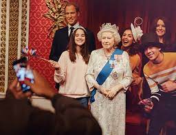 The apostrophe is no longer used. What S Inside Madame Tussauds London