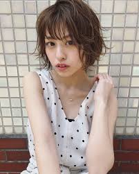 1本のストレートアイロンで巻き髪はつくれる 使い方 可愛い巻き方 hair ショート パーマ 短いパーマ パーマ