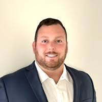 Daniel Broom's Instagram, Twitter & Facebook