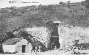 L Exploitation De La Pierre Aviatroglo Memoire Vivante Du Site Aeronautique De Cravant Palotte Pierre Carriere Aeronautique