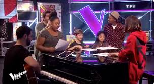 Onze langst zittende coach is inmiddels zo ervaren dat hij dwars door die blind audition heen kan kijken! Forum The Voice Kids 2018 Tf1 Les Avis Sur Les Candidats Qualifies Elimines Nouveautes Tele Com