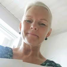 Jeg er glad for at kunne dele, at jeg er startet i en ny stilling som…