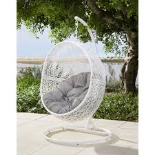 Scegli una tela di amaca nel tuo giardino. Base Per Poltrona Sospesa In Metallo Bianco Cebu Maisons Du Monde