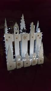 Weihnachtspalette In 2020 Paletten Deko Weihnachten Weihnachten Dekoration Paletten Weihnachten