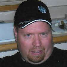 Jeffrey Huntley's Instagram, Twitter & Facebook