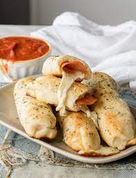 Cheesy Pepperoni Pizza Sticks Recipe Cheesy Pepperoni Pizza Sticks Pizza Sticks Recipes