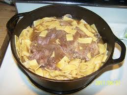 Amish Style Beef And Noodles Cast Iron Pan Store Recipes Beef And Noodles Dutch Oven Recipes Cast Iron