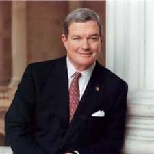 Famous Alumni of University Of Virginia: Celebrities Who Went to UVA (Page  2)