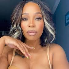 Melissa Struthers's Instagram, Twitter & Facebook