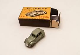 Voiture Miniature Gitanes Ancienne Citroen 2cv Tin Toys Toy Boxes Miniatures