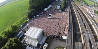 Jun 22, 2021 · plus on avancera dans l'été, plus internationales seront les affiches et plus ambitieuses seront les capacités d'accueil. Ronquieres Festival Le Pass Deux Jours Est Soldout