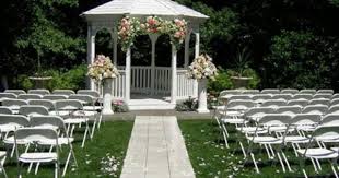 Decor Inspiration For Your Special Event Different Ways You Can Decorate Our White Samsonite Fold Cheap Folding Chairs Leather Chaise Lounge Chair Party Tent