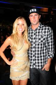 The former couple, who split almost nine months ago, confused their followers on friday when they posted the same photo in the pic, they are casually dressed, with cavallari crossing her arms as she leans against her ex. Kristin Cavallari S Dating History The Millionaire Matchmaker Photos