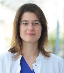 Dr. med. Caroline Kempf: Klinik für Pädiatrie mit Schwerpunkt  Gastroenterologie, Nephrologie und Stoffwechselmedizin
