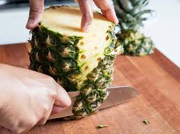 The smell test by smelling the base, you can tell if the pineapple is ripe. How To Know If A Pineapple Is Ripe Chestnut Hill Farms Chestnut Hill Farmschestnut Hill Farms