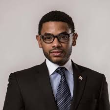 Aaron Holmes (@aaronholmesdc) • Instagram photos and videos