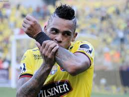 Jonathan álvez (tr) futbolista uruguayo (es); Tirando Paredes V Twitter Penarol Jonathan Alvez Y El Argentino Marco Ruben Fueron Ofrecidos E Interesan Nicopirri