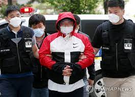 경찰 신상정보 공개심의위는 범행이 잔혹하고 중대하다고 보고 공개를 결정했습니다. Ruv1bcmszb08gm