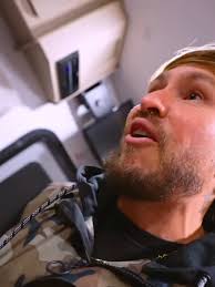 Renan e Dani passando sua primeira noite no motorhome. #renatogarcia  #renatogarciayt #thiagoreisyt #daninobrega #leodahornet #renanfiorini  #guinobreyt #videoviral #viral_video #fyp