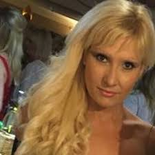 Sonia Lynch's Instagram, Twitter & Facebook