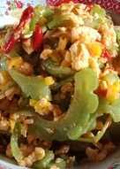 Masukkan telur, kecap manis, saus tiram. 336 Resep Tumis Pare Telur Pedas Enak Dan Sederhana Ala Rumahan Cookpad