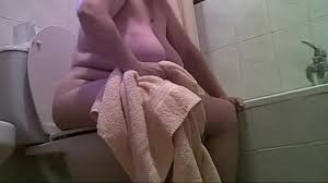 Madura Tetona Meando Desnuda: Granny Big Tits Porn