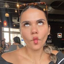 Adriana Jordan's Instagram, Twitter & Facebook