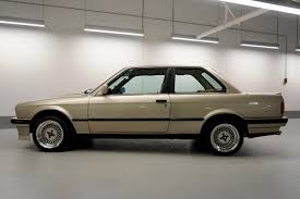 Image result for Beige Jantes 1990 ARO