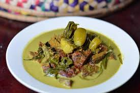 Sebenarnya, kami pun tak tahu yang kedai makan ini boleh tahan popular rupanya. Facebook