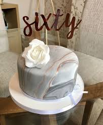 Black And Gold Marble Cake Grey Marble Cake With Rose Gold Detail Finished With A Single Fondant Rose Cake Detail Cake Det In 2020 Marble Cake Marbled Fondant Cake Birthday Cake Roses