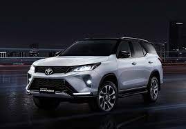 toyota fortuner and hilux gets 2021 facelift version upcoming cars toyota new engine