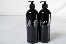 Black And White Check Soap Dispenser Black Soap Dispenser Kitchen Decor Ideas Modern Kitchen Decor Dish Soap Bottle With Label Bottle Set Organization Ideas With Images Kitchen Soap Dispenser Country Kitchen Decor Kitchen Decor Modern
