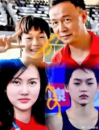 两任教练是这样评论全红婵的。 全红婵最早带她的教练是这样评价她的。 全红婵很聪明，也很刻苦。 情商很高，和朋友们相处的特别融洽。 天资聪明，悟性很高。  男孩子能做的动作，全红婵都会做。 而她在国家队的教练陈若琳这样评价。 全红婵属于人来疯， 她从一个什么都不是 ...