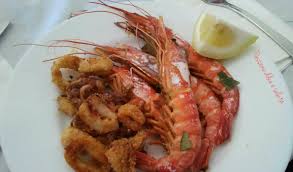 Leggero, morbido e asciutto per anelli di calamari e gamberi, per piccole alici appena croccanti. Gamberoni E Anelli Di Calamaro Al Forno