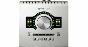 Apollo インターフェース