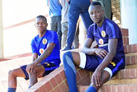 Bruce bvuma statistics played in kaizer chiefs. Bruce Bvuma Has Signed A Professional Contract With Kaizer Chiefs