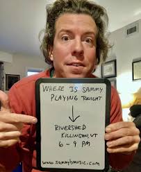 Dinner and live music options for teenagers tonight?