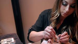 See what are the ins and outs of eyelash extensions