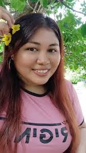 Emmy Calderon's Instagram, Twitter & Facebook