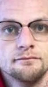 Man wanted in Oshkosh stabbing