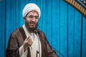 حمله امام جمعه تهران به باهنر: هی راجع به حجاب وِر می‌زند / کی به تو اجازه داده از پایان قانون حجاب خبر بدی؟ / خب بابا این زبانتان را ببندید دیگر! (فیلم)