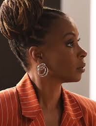 Shrinking, season 2, episodes 1, 5, 6 and 9. Does anyone know where Gabbys  initial necklace is from in Shrinking please?