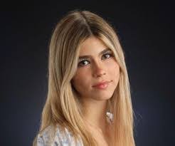 Molly Lemieux's Instagram, Twitter & Facebook